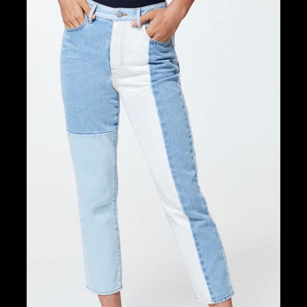 PacSun Hopper Patch Blue Mom Jeans